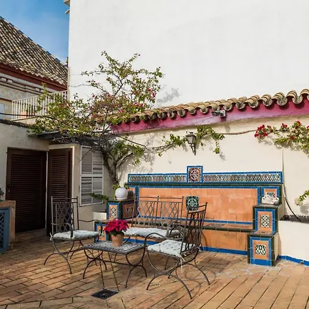 Nuea Casa17 بيت ضيافة إشبيلية